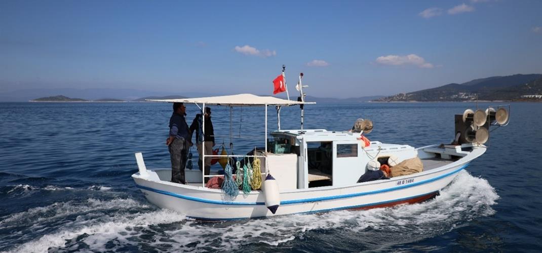 2026 Yılı Küçük Ölçekli Balıkçılık Desteklemesi Başvuruları 26 Ocak – 10 Nisan 2026 Tarihleri Arasında Yapılacaktır.