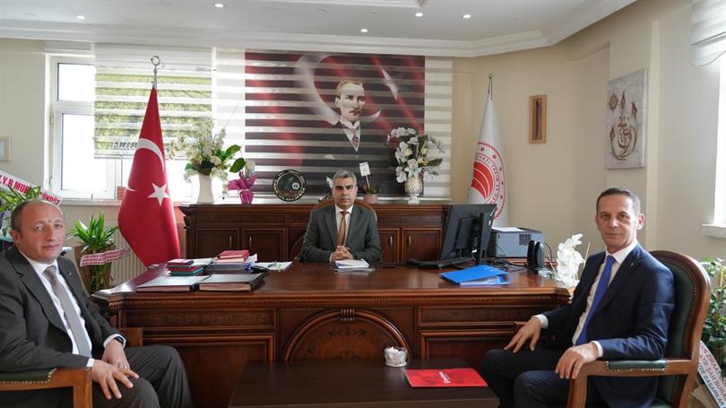 Ardahan Ziraat Bankası Müdürü Hüseyin Yaslıkaya’dan İl Müdürümüze Ziyaret
