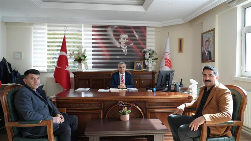 Ardahan Şoförler Ve Otomobilciler Odası Başkanı Asım Özer, İl Müdürümüz Harun Akıllı’yı makamında ziyaret etti.