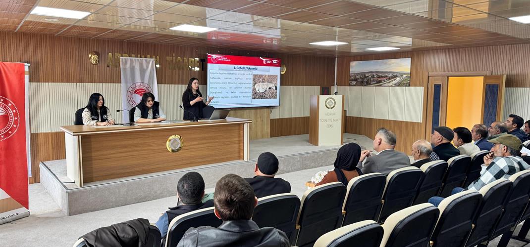 Köyümde Yaşamak İçin Bir Sebebim Var” Projesi kapsamında, koyun-keçi almaya hak kazanan üreticilerimiz başta olmak üzere ilimizde koyun-keçi yetiştiriciliğine yönelik eğitimler devam ediyor.
